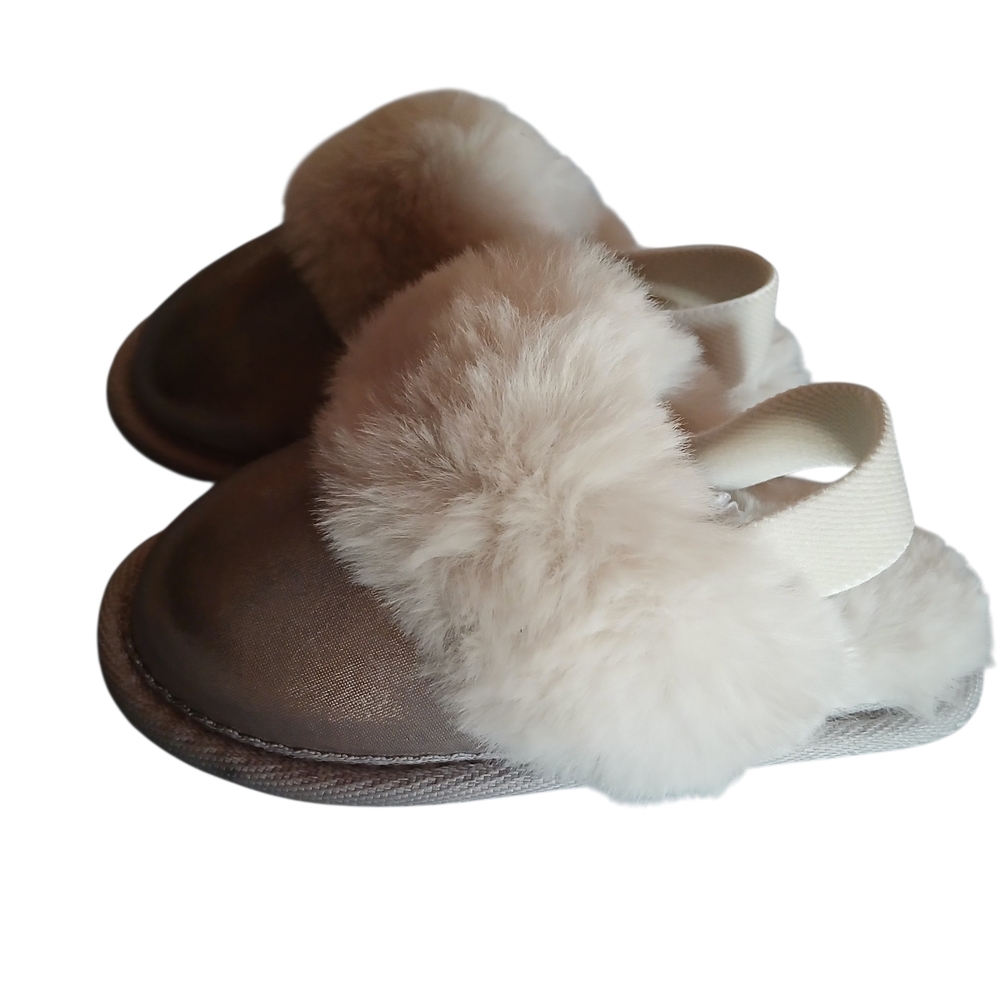 Girls Faux Fur Slippers Size 7.5 Toddler – Cozy Plush Indoor House Shoes - Picture 5 of 6